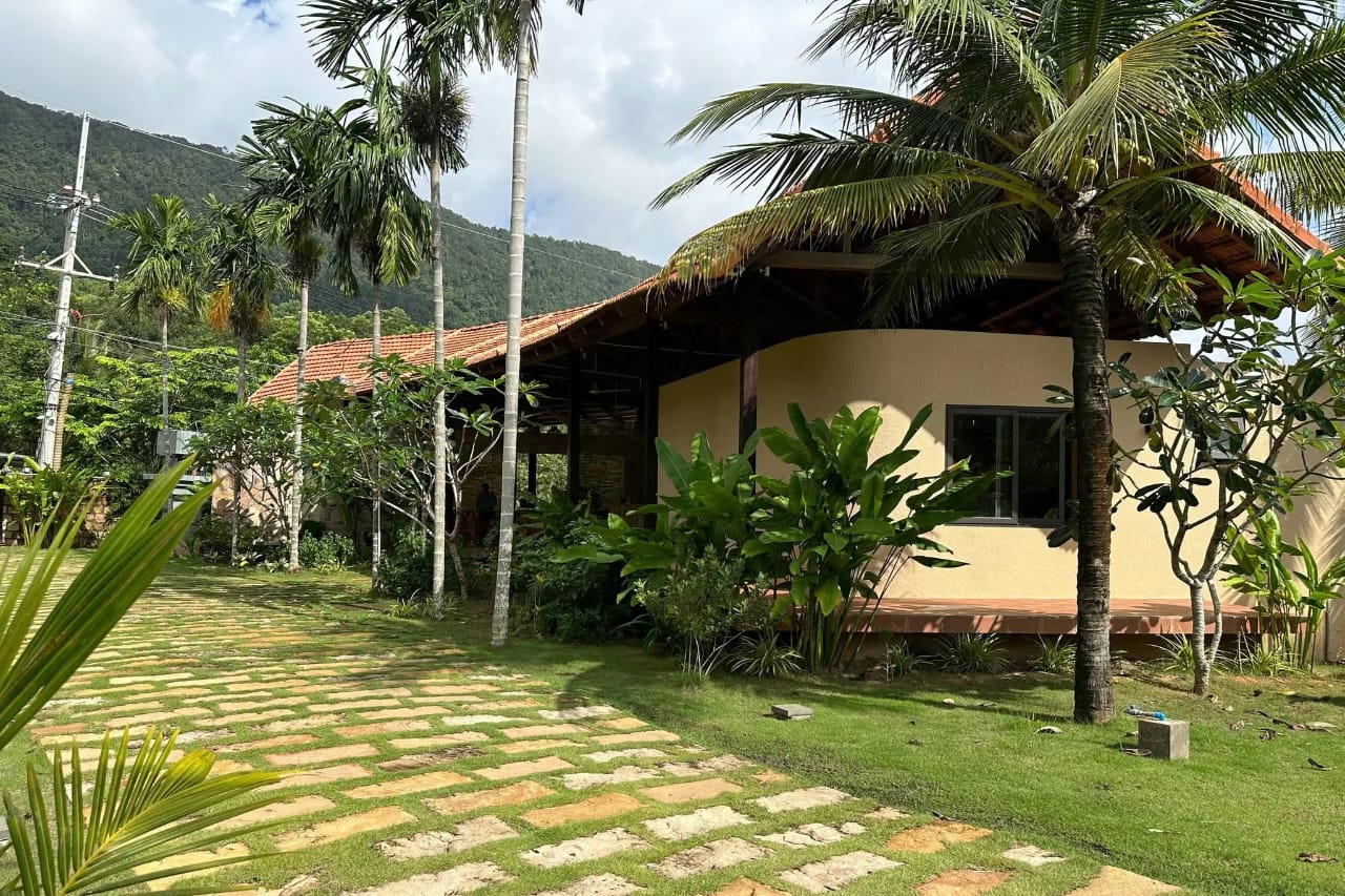 Luxury Estate Built by Civil Contractors in Coimbatore - Image 4